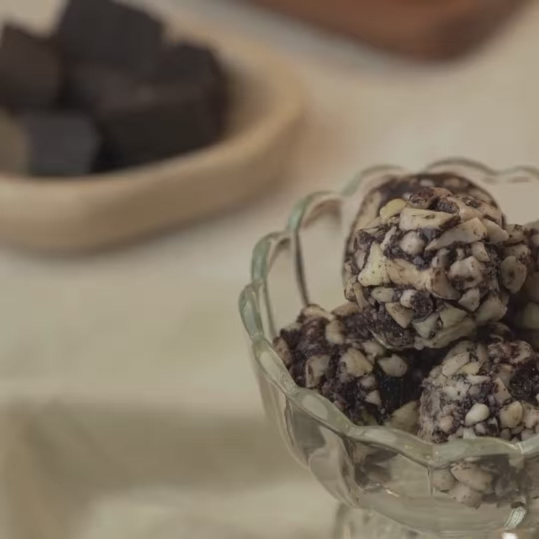 Diabetic Safe & Sugar-Free Dark Chocolate Alphonso Mango Protein Balls with 5 gram protein per portion size